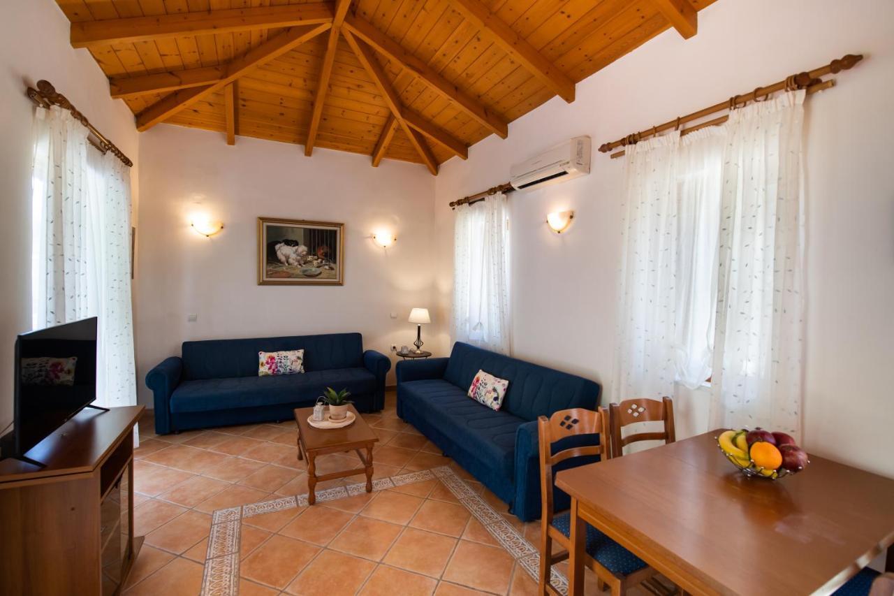 Delphinus Villas-Villa Nikitas Áyios Nikítas Екстериор снимка