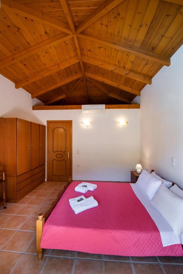 Delphinus Villas-Villa Nikitas Áyios Nikítas Екстериор снимка