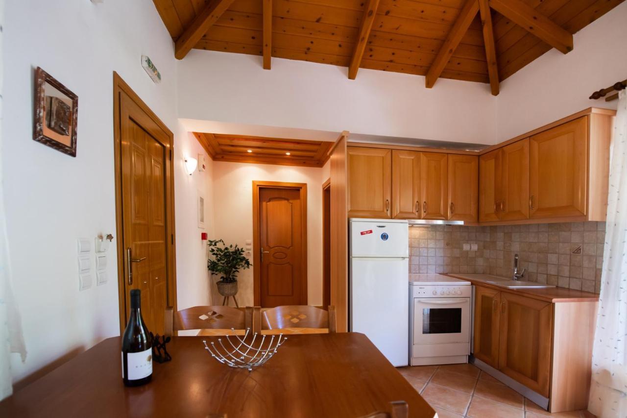 Delphinus Villas-Villa Nikitas Áyios Nikítas Екстериор снимка